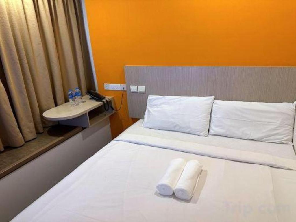 Reddoorz Premium @ Balestier Hotel Singapore Ngoại thất bức ảnh