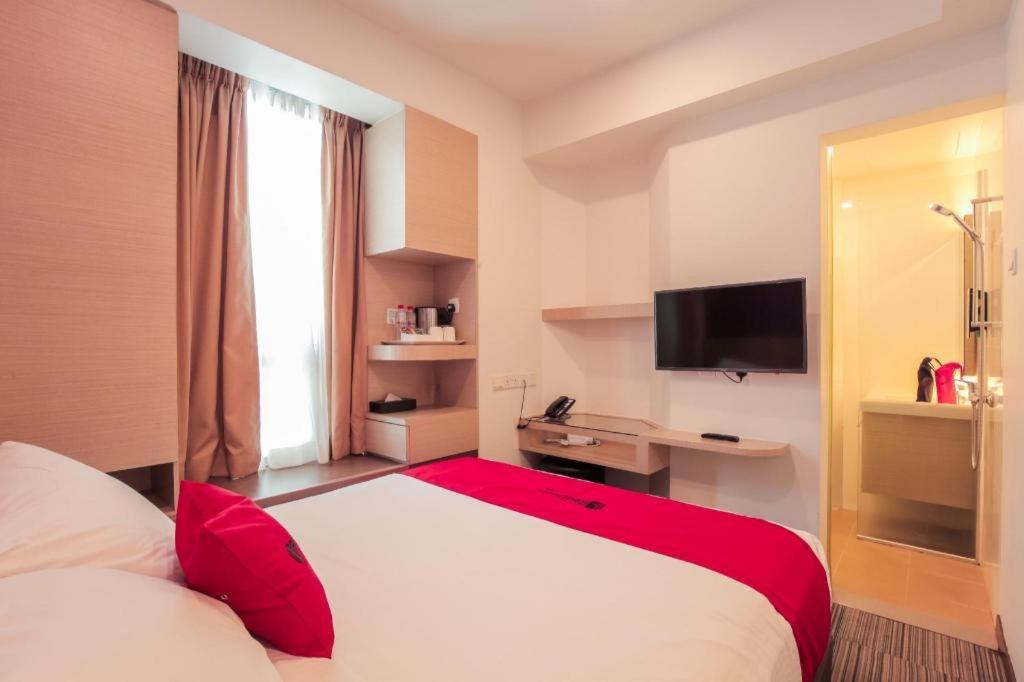 Reddoorz Premium @ Balestier Hotel Singapore Ngoại thất bức ảnh