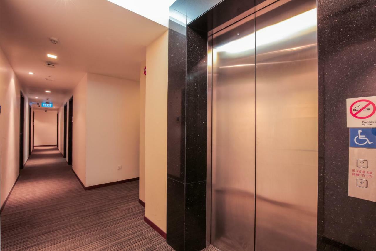Reddoorz Premium @ Balestier Hotel Singapore Ngoại thất bức ảnh
